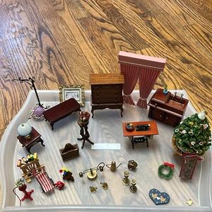 Misc Vintage Miniature Doll house Furnuture